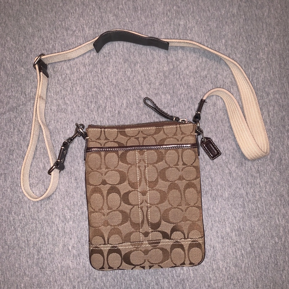Coach Signature Pattern Crossbody - Picture 2 of 2